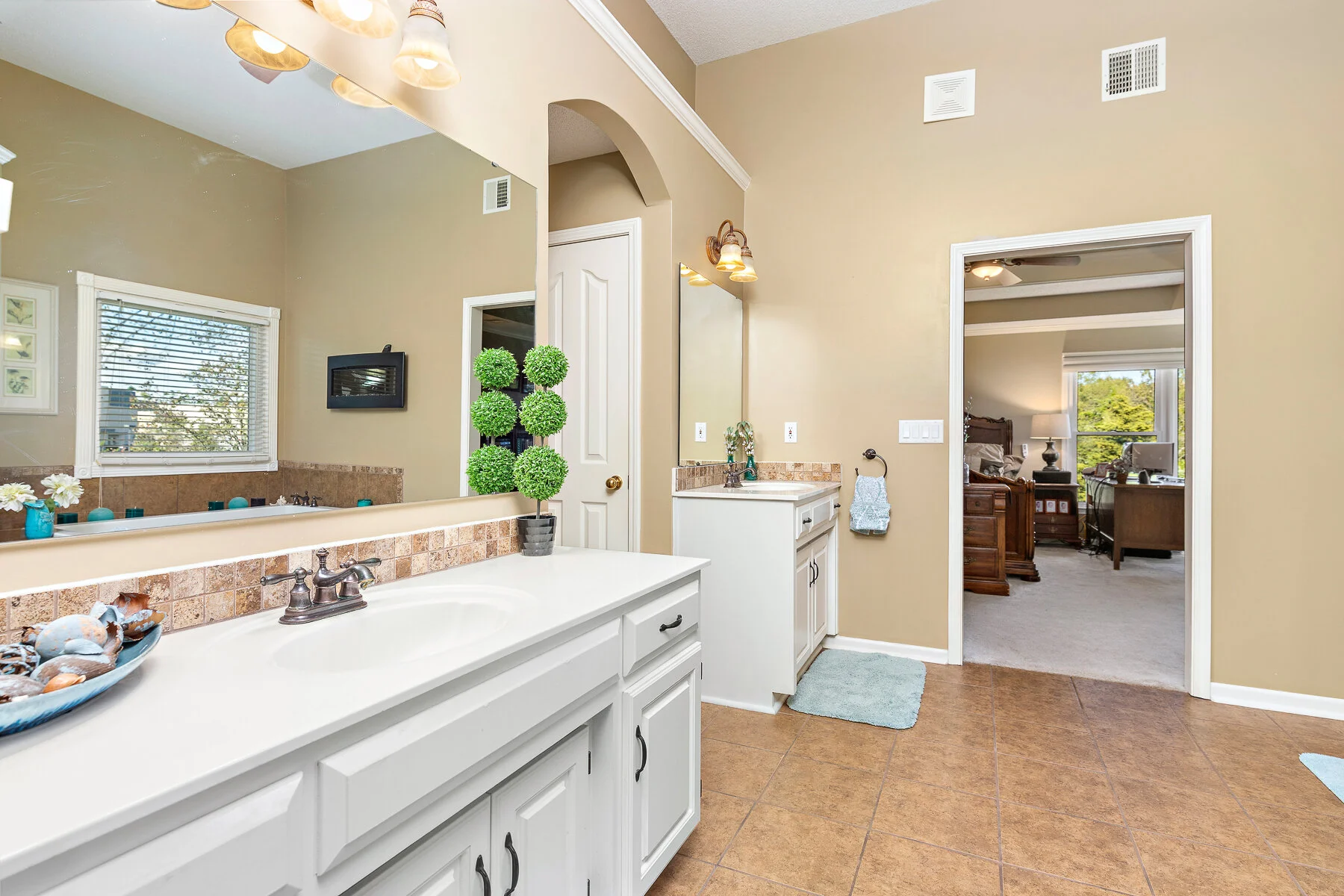 18936 West 117th Terrace - Web-132.JPG
