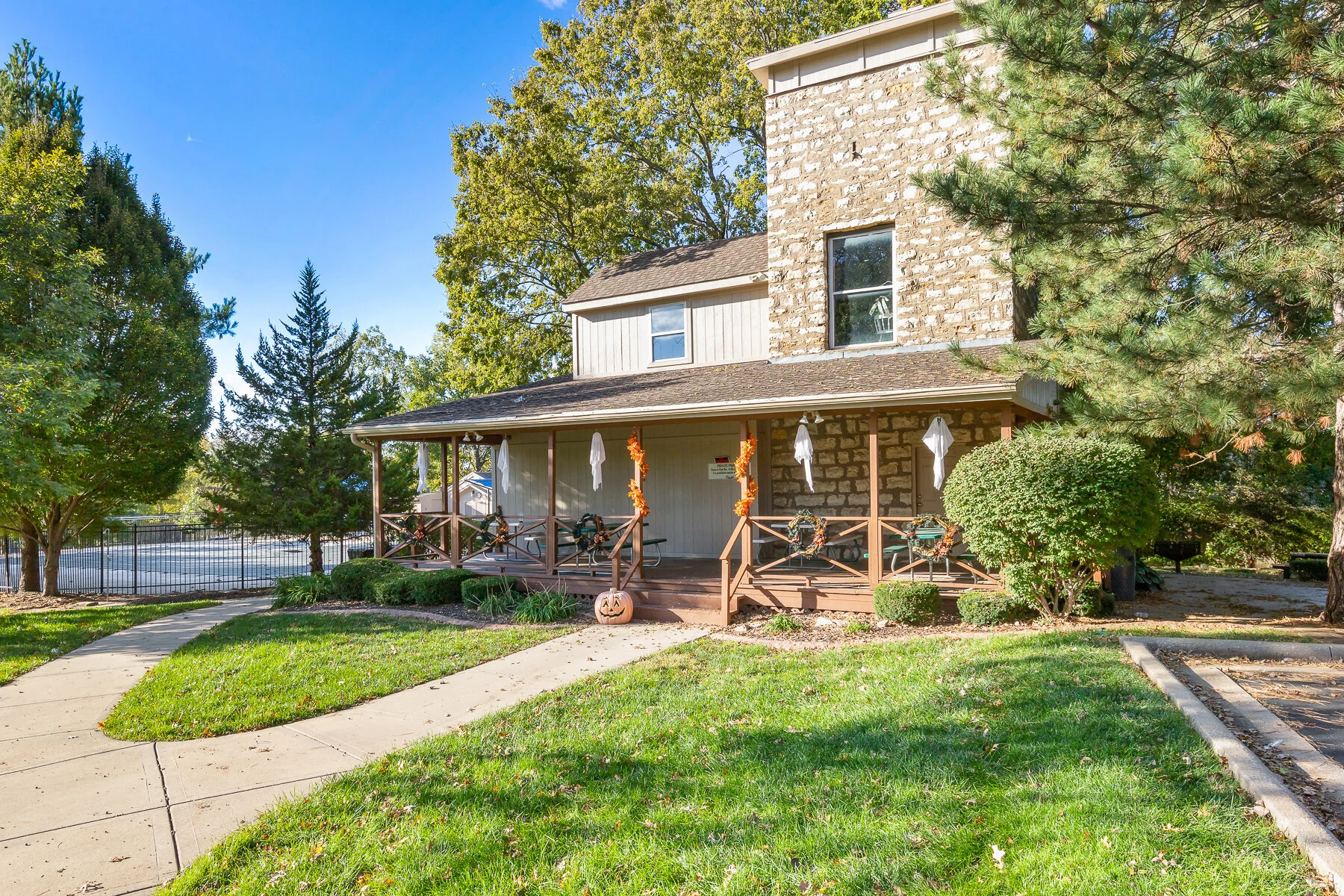18936 West 117th Terrace - Web-177.JPG
