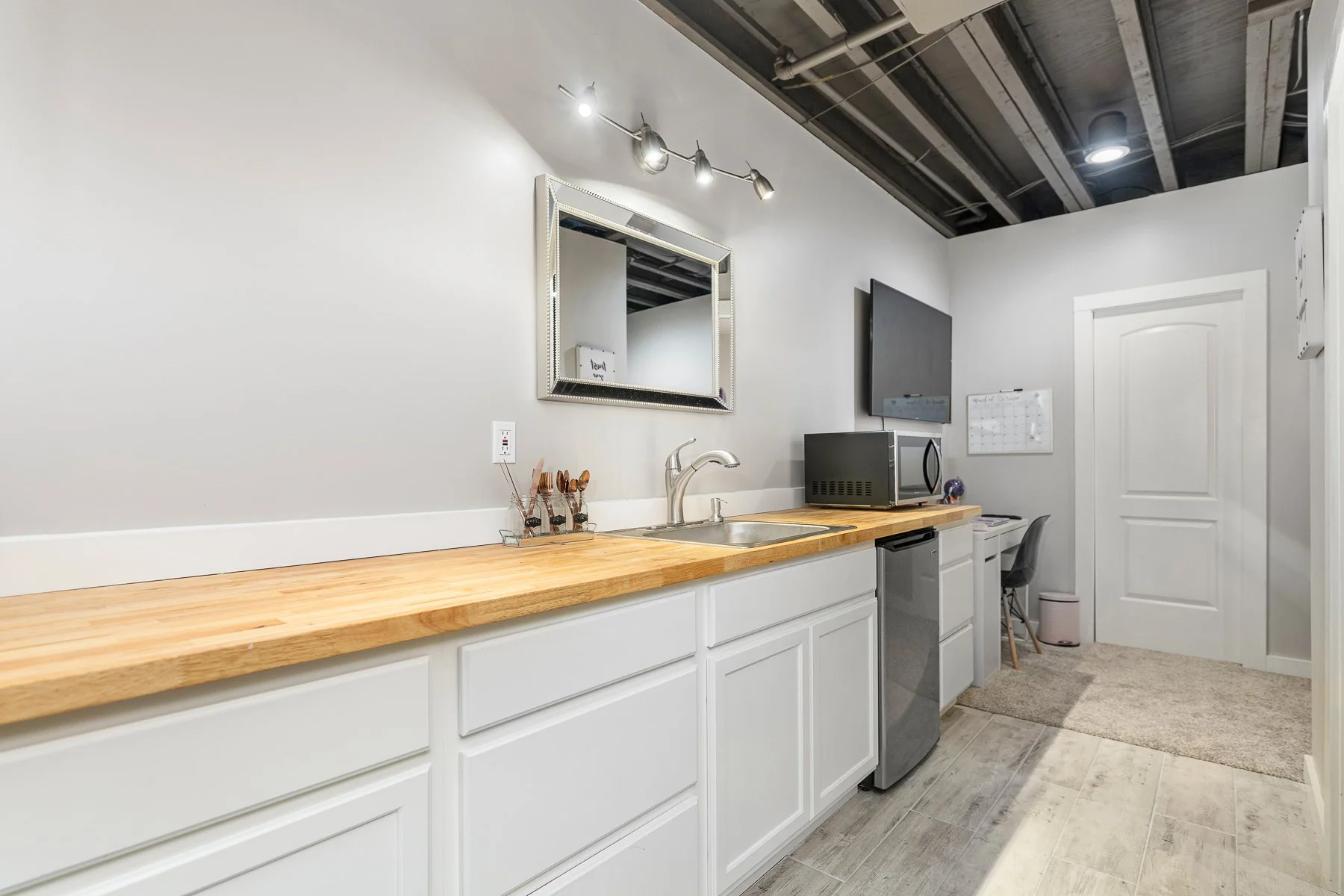 11208 West 163rd Street - Web-156.JPG
