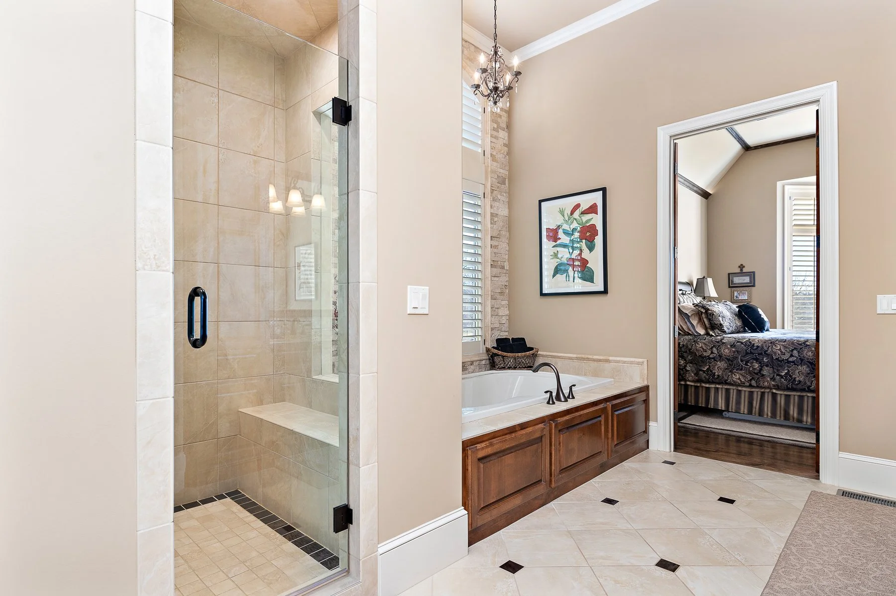 3953 w 151st Terrace - Web-136.JPG