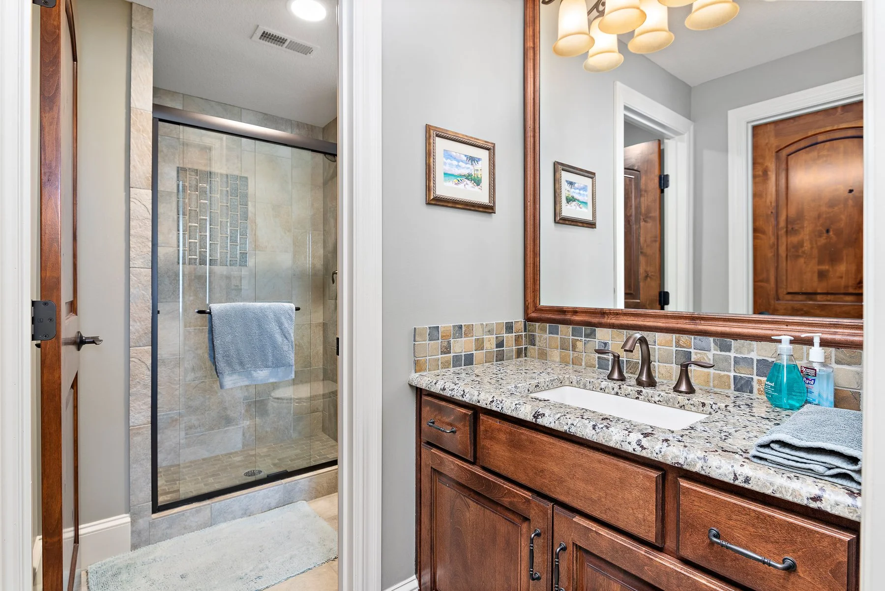 3953 w 151st Terrace - Web-148.JPG