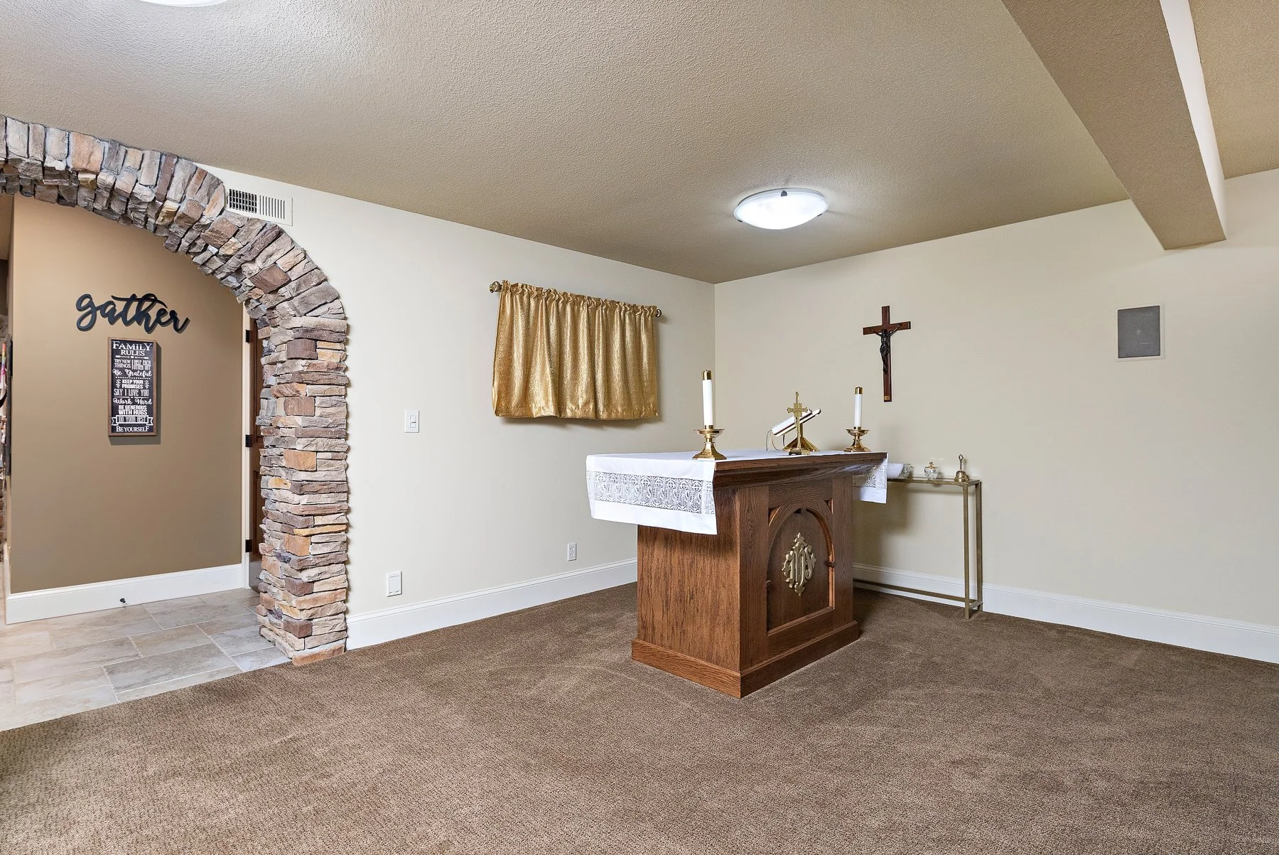 3953 w 151st Terrace - Web-163.JPG