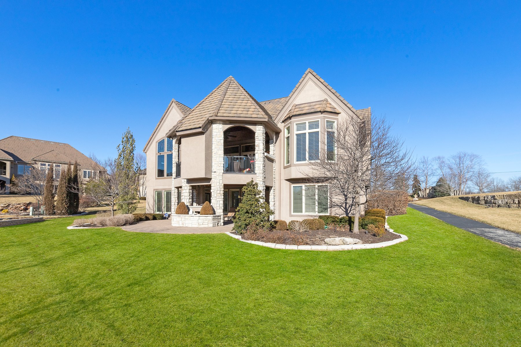3953 w 151st Terrace - Web-172.JPG