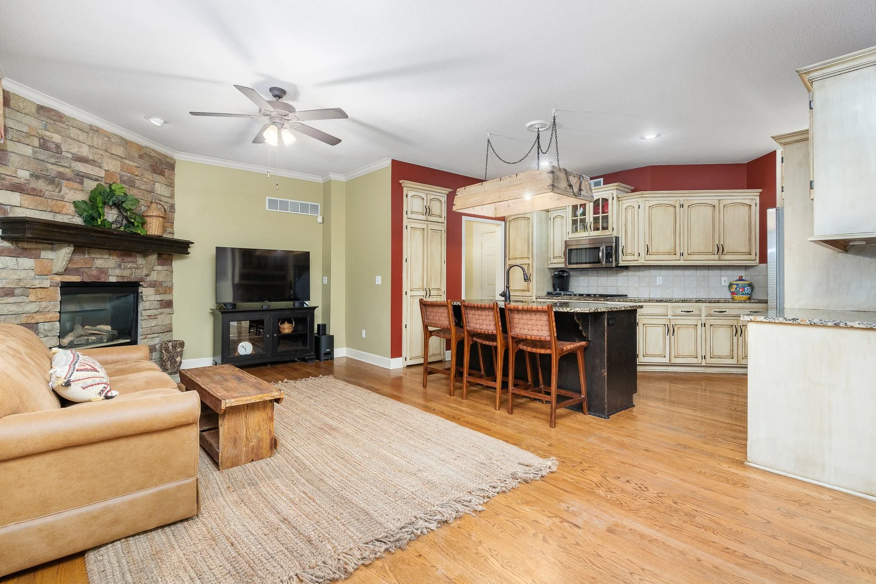 13716 King Street - Web-112.JPG