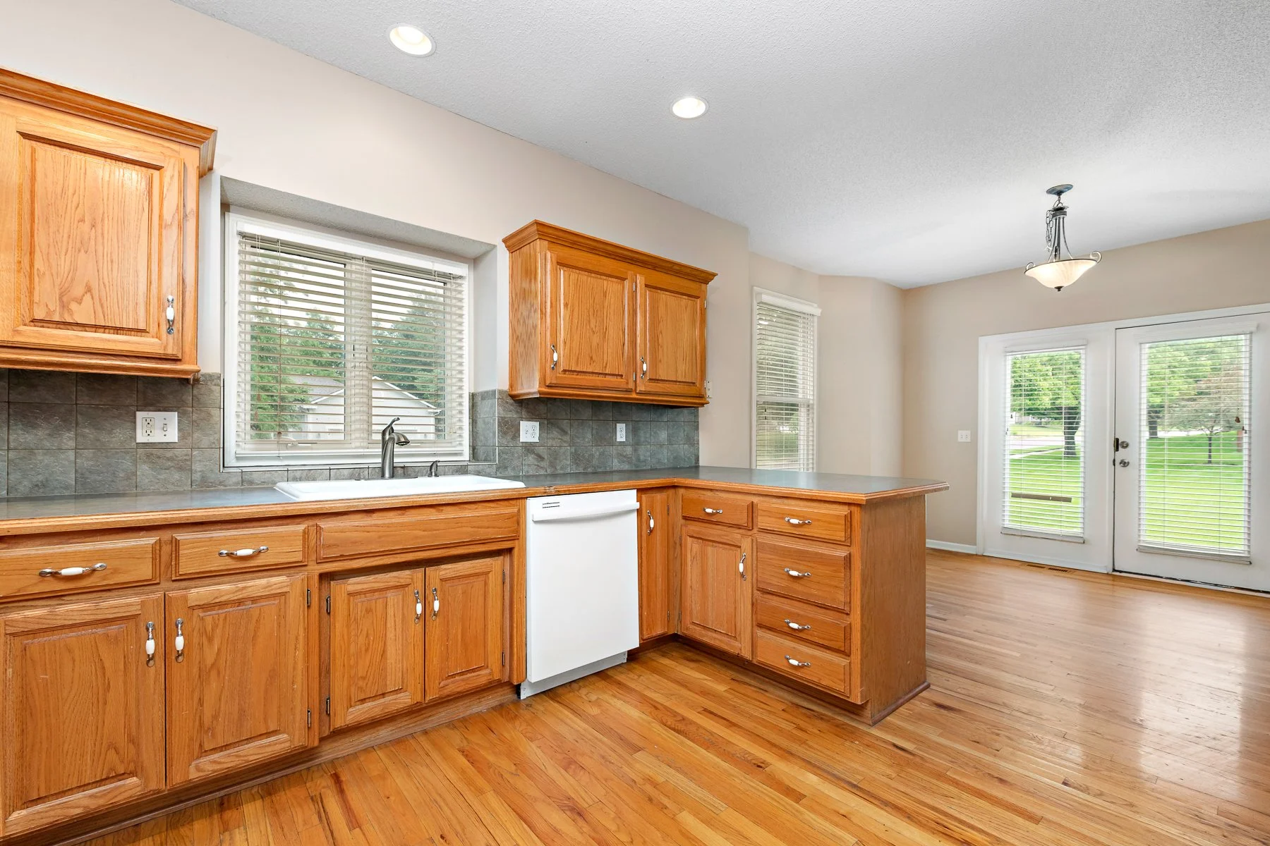 8501 W 155th Terrace - Web-108.JPG