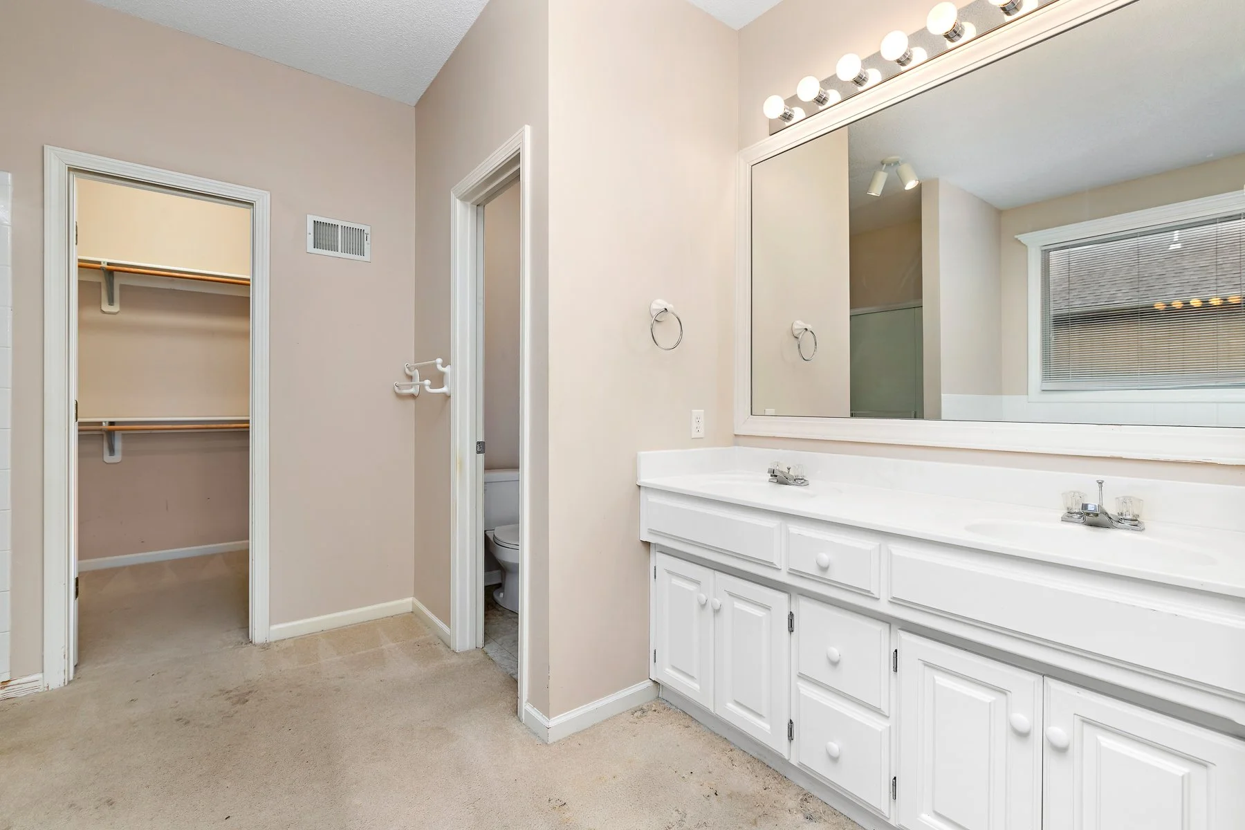 8501 W 155th Terrace - Web-122.JPG