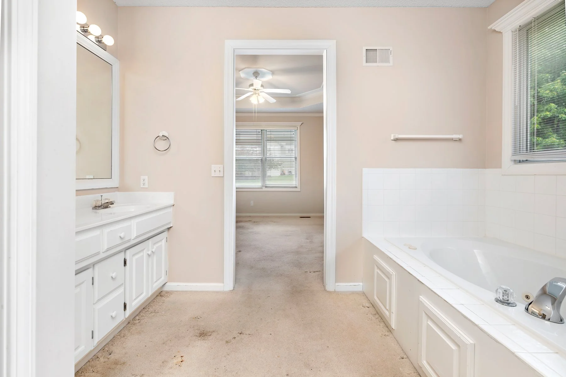 8501 W 155th Terrace - Web-125.JPG