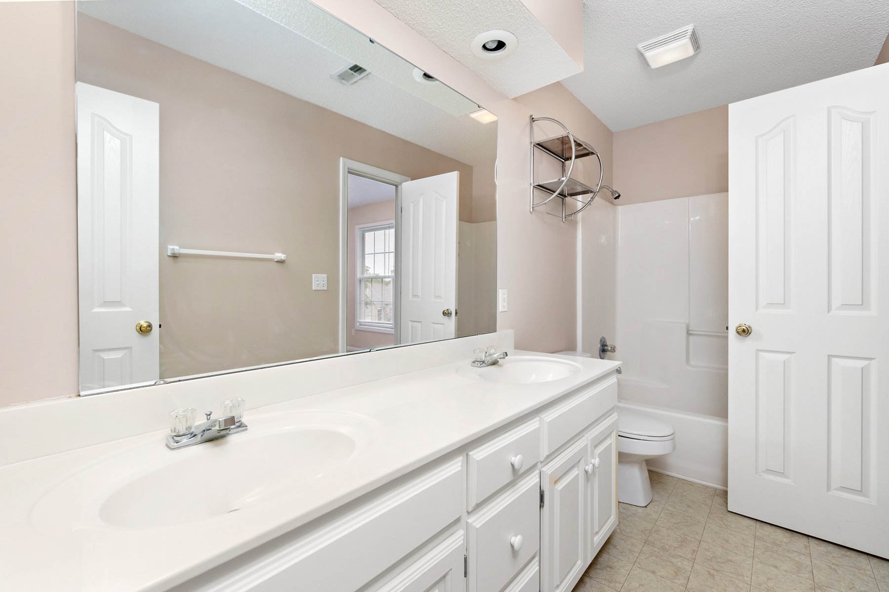 8501 W 155th Terrace - Web-130.JPG