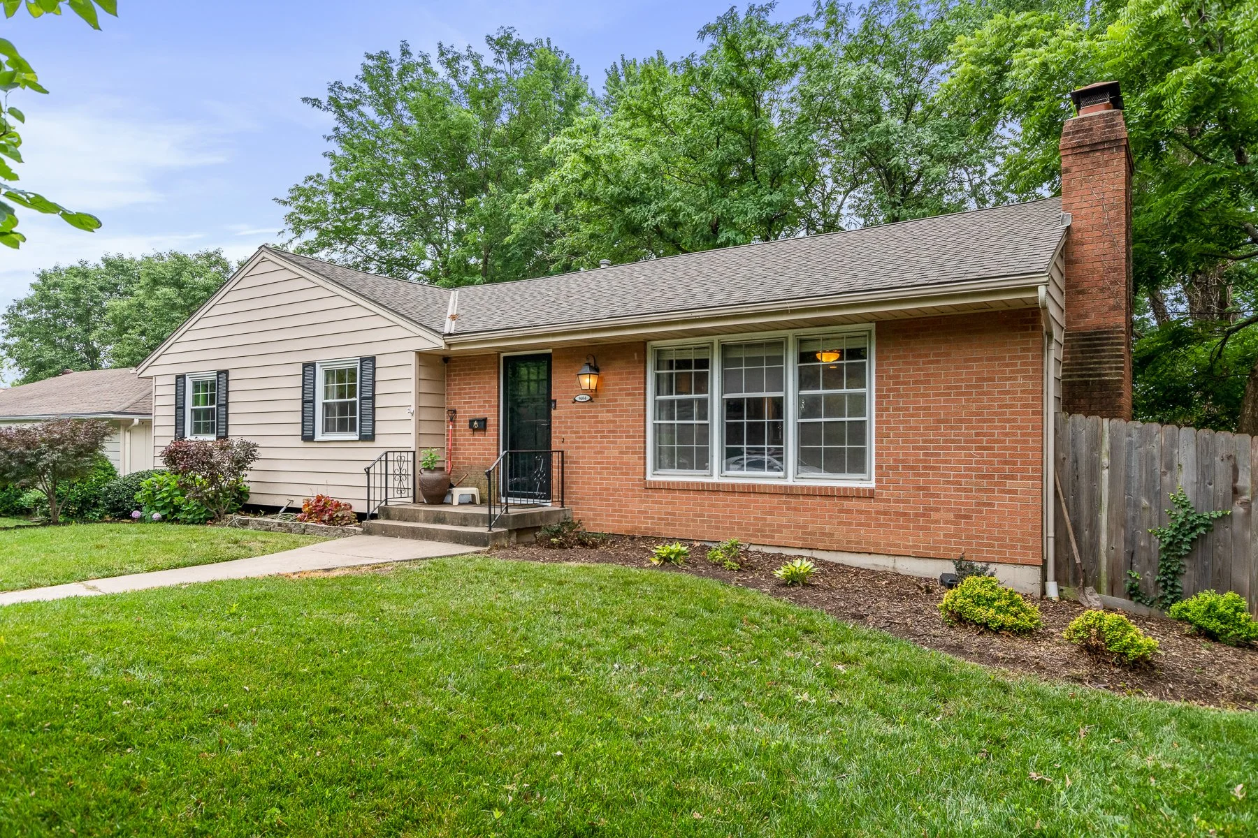 9404 Farley Lane - Web-102.JPG