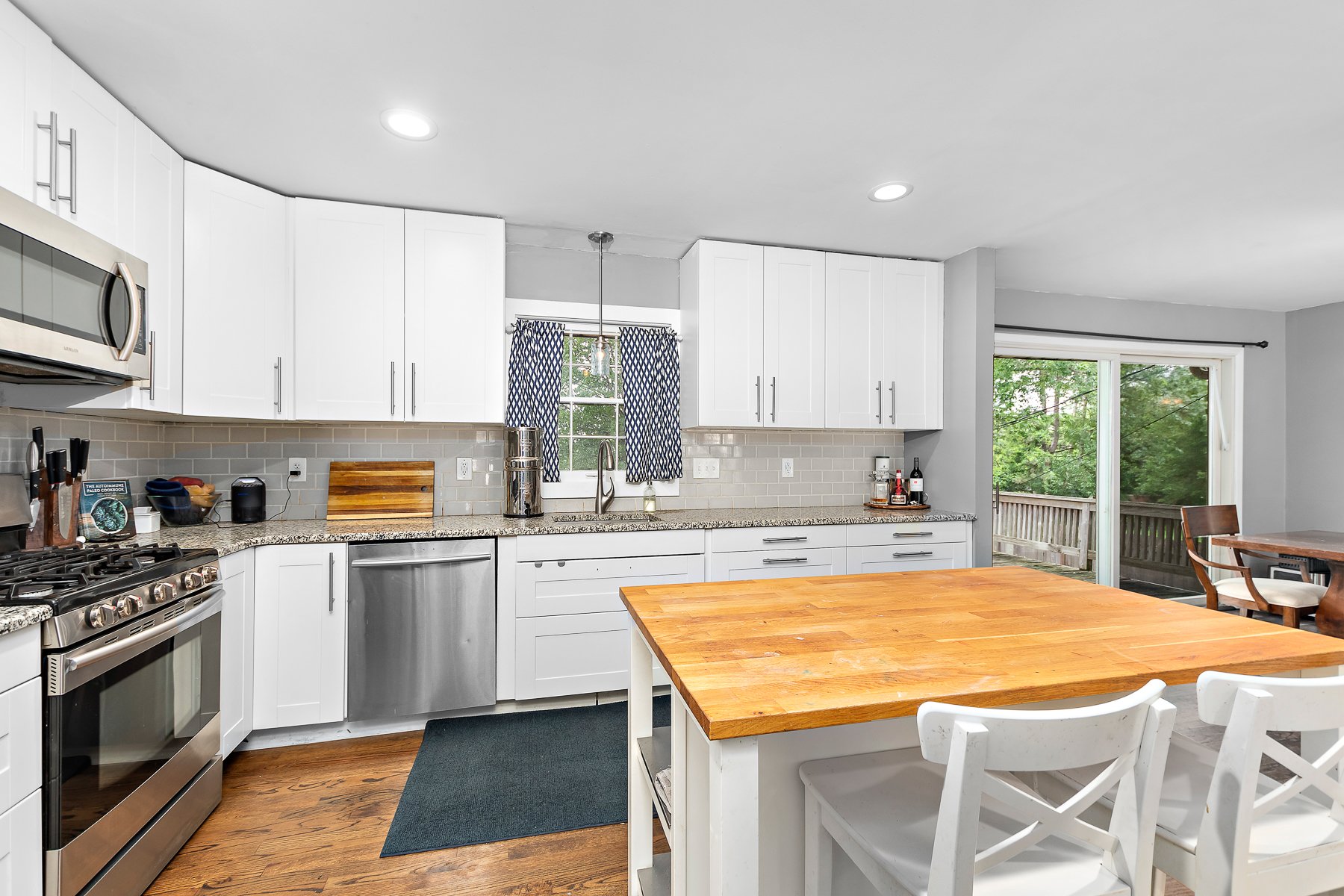 9404 Farley Lane - Web-109.JPG