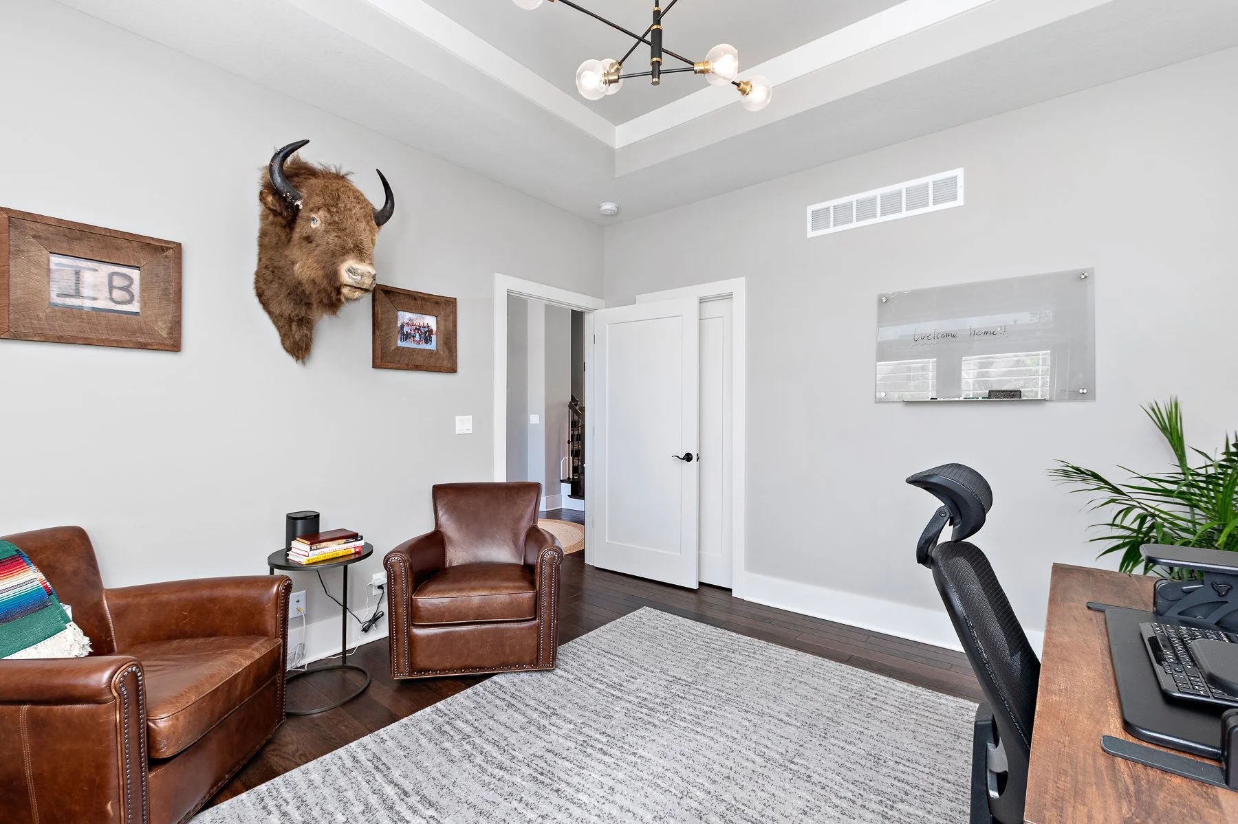 17132 Ballentine Street - Web-105.JPG