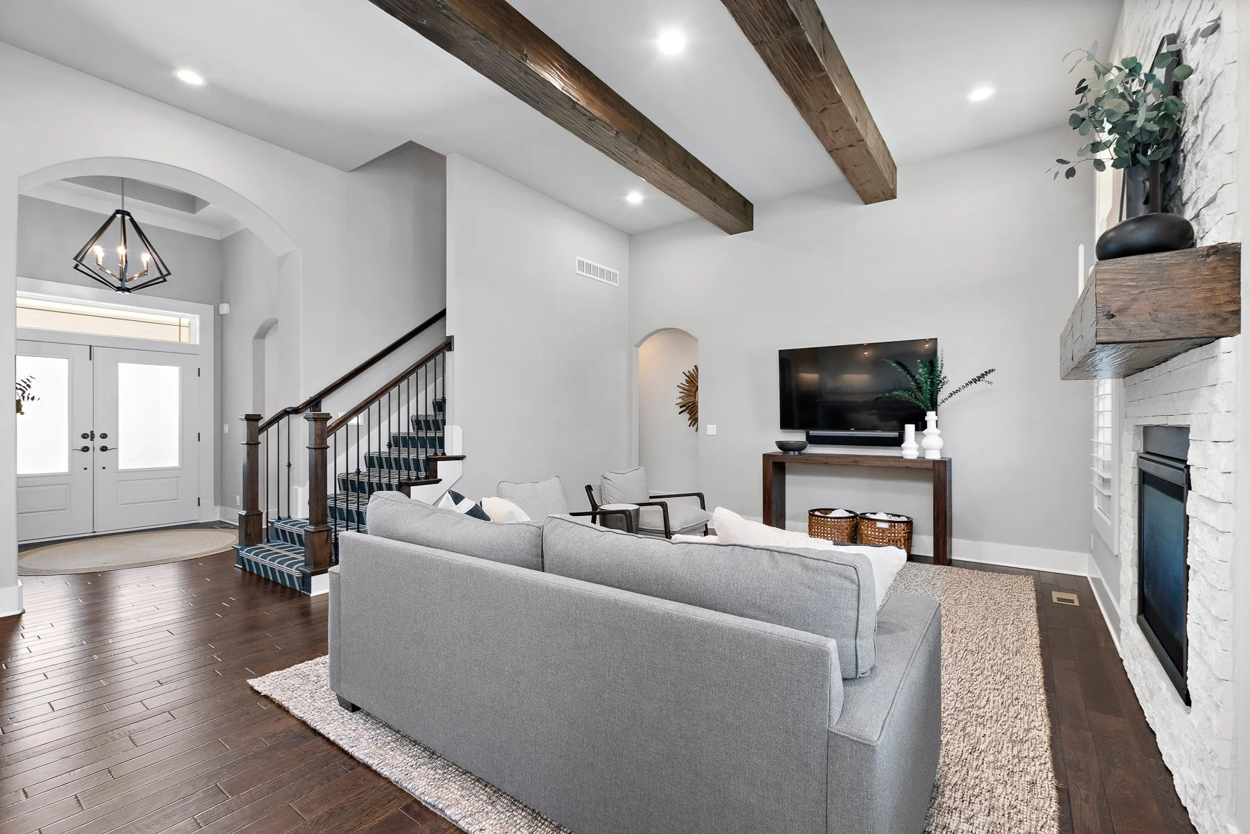 17132 Ballentine Street - Web-108.JPG