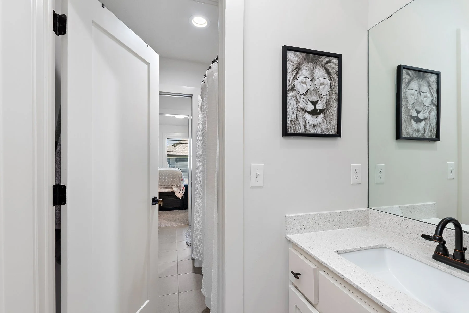 17132 Ballentine Street - Web-124.JPG