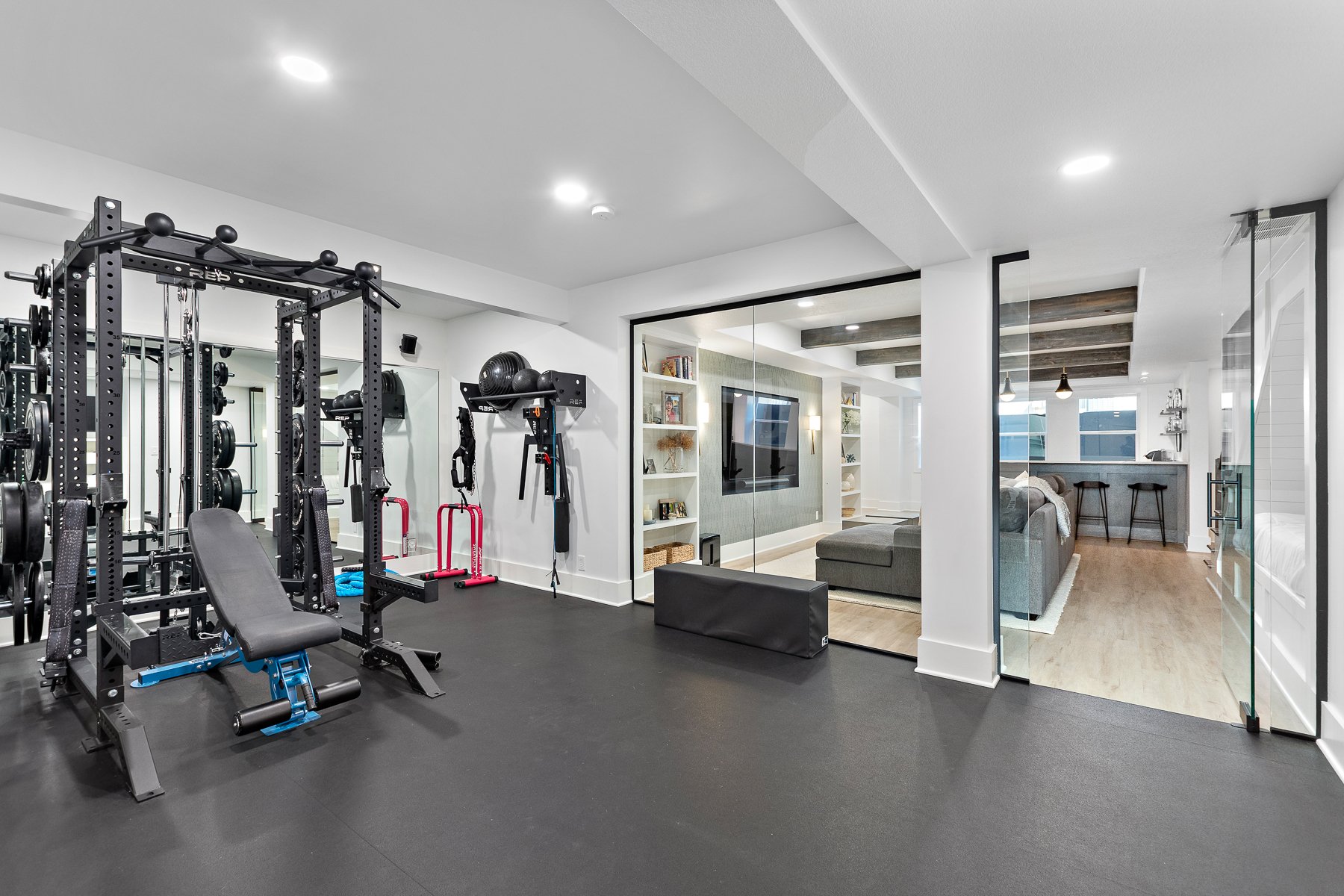 17132 Ballentine Street - Web-136.JPG