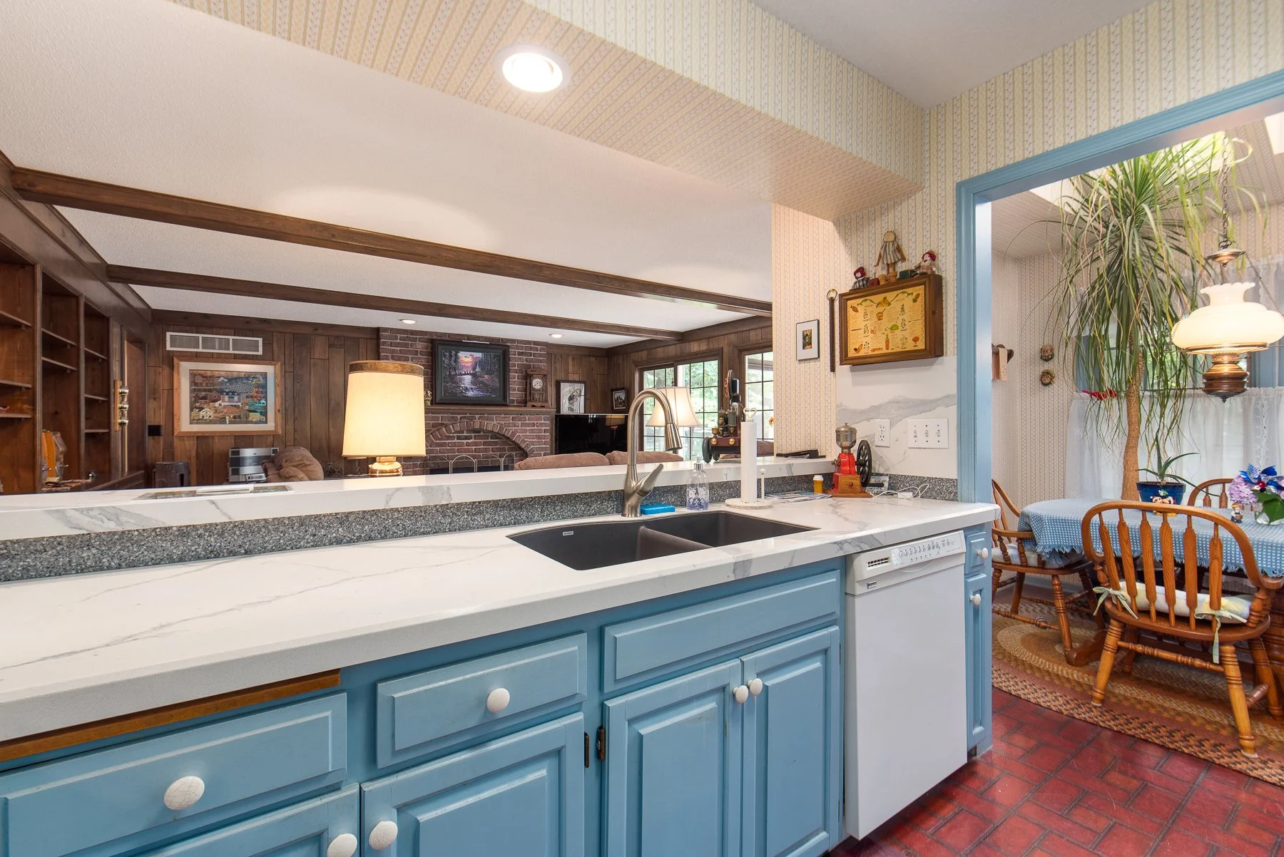 2701 w 121st St  - Web-120.JPG