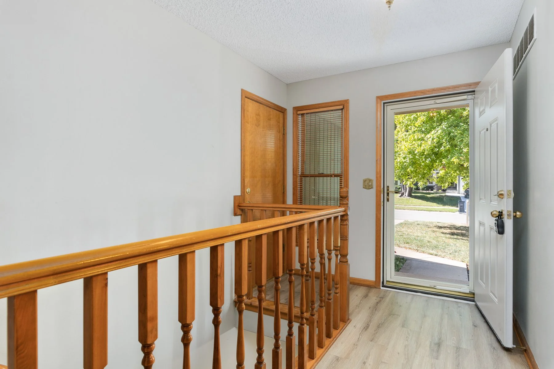 1222 N EMMA - Web-103.JPG