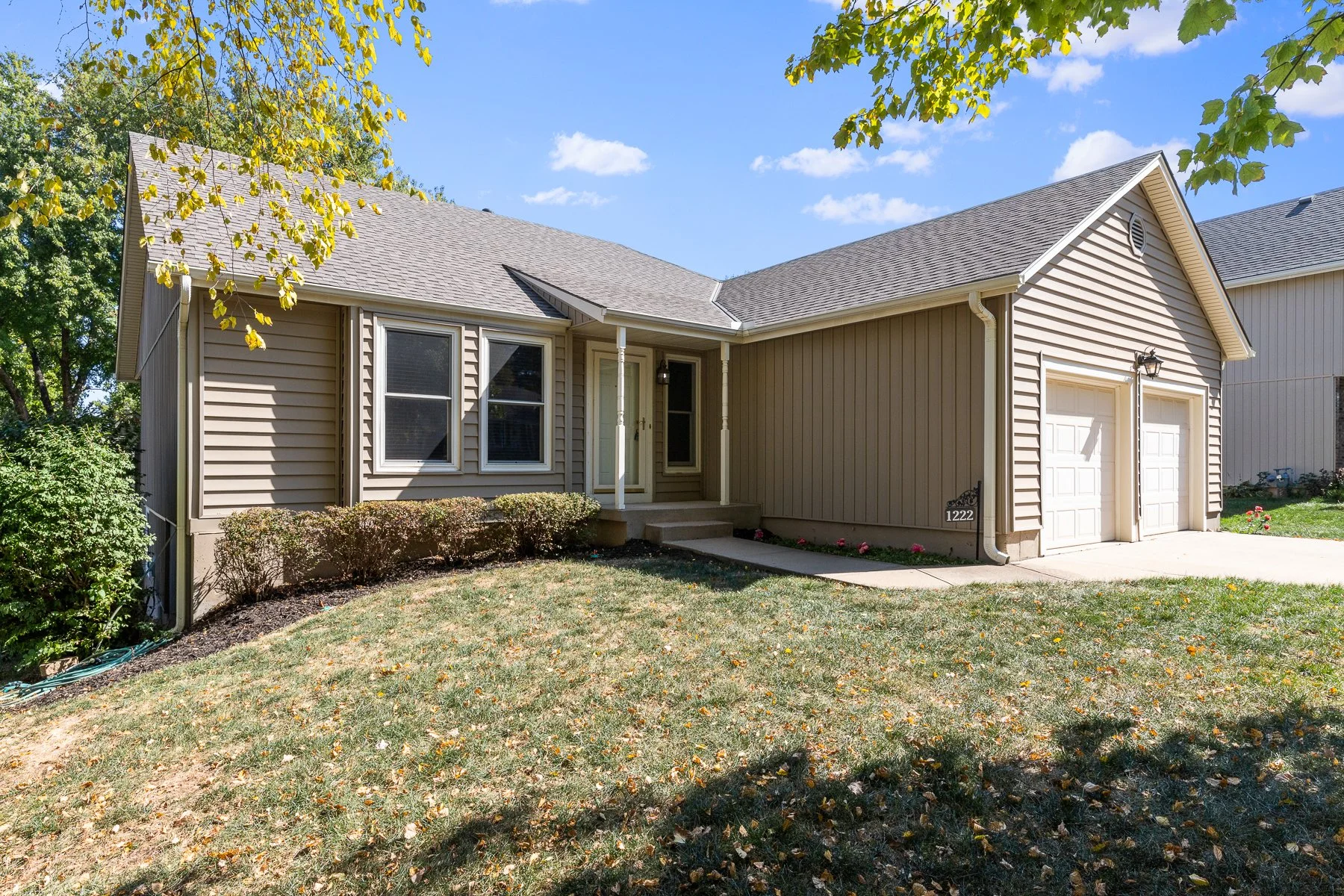 1222 N EMMA - Web-102.JPG