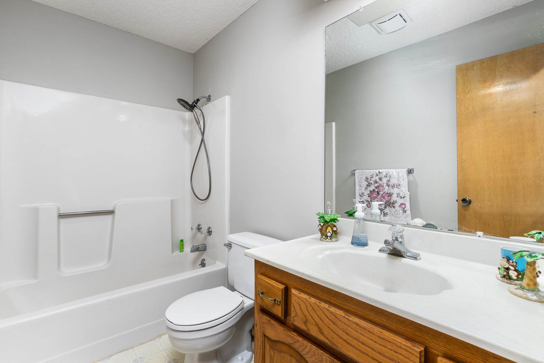 1222 N EMMA - Web-115.JPG