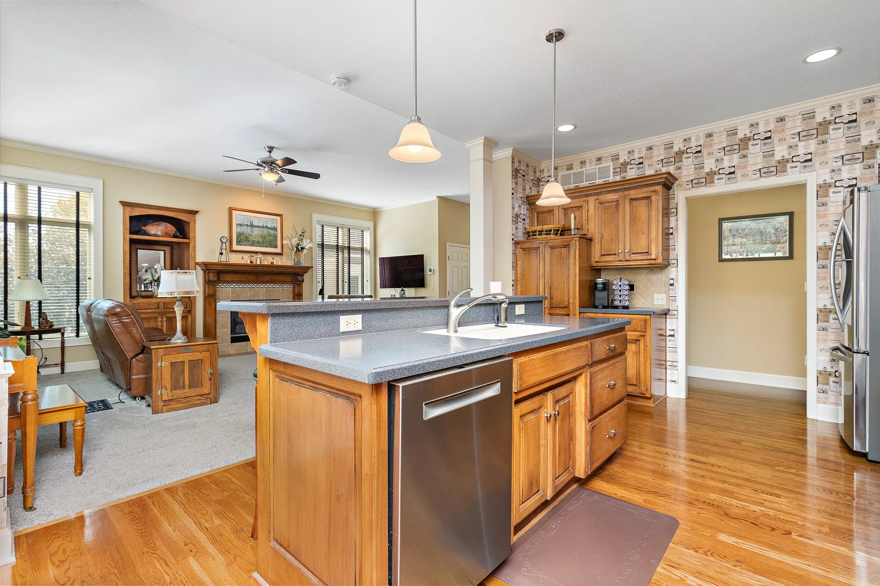 12504 W 123RD STREET - Web-115.JPG