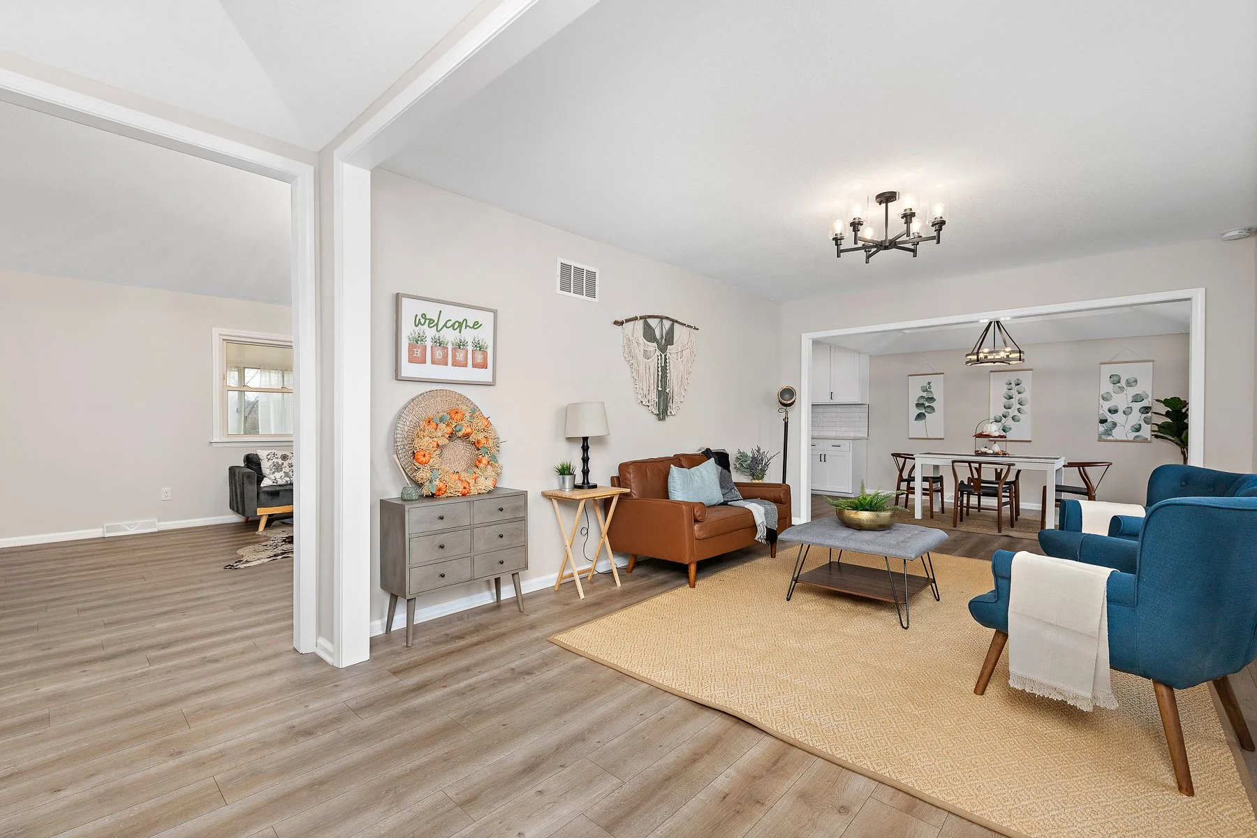 5519 WOODLAND DRIVE - Web-103.JPG