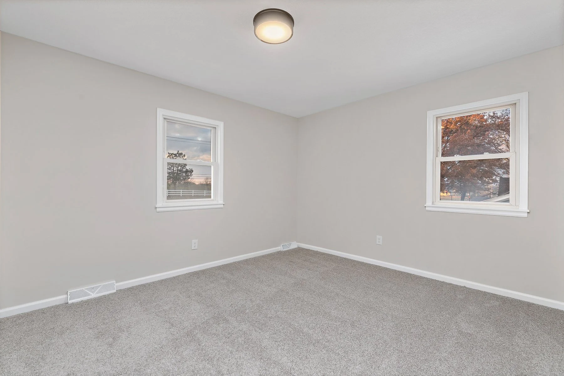 5519 WOODLAND DRIVE - Web-127.JPG