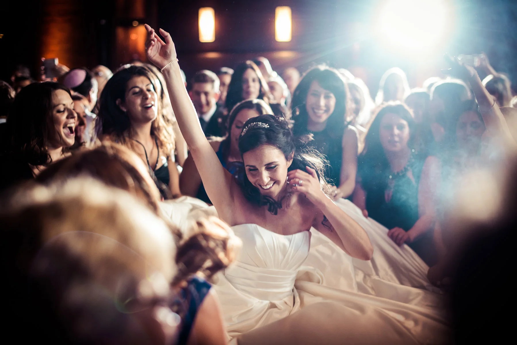 Dancing Bride 