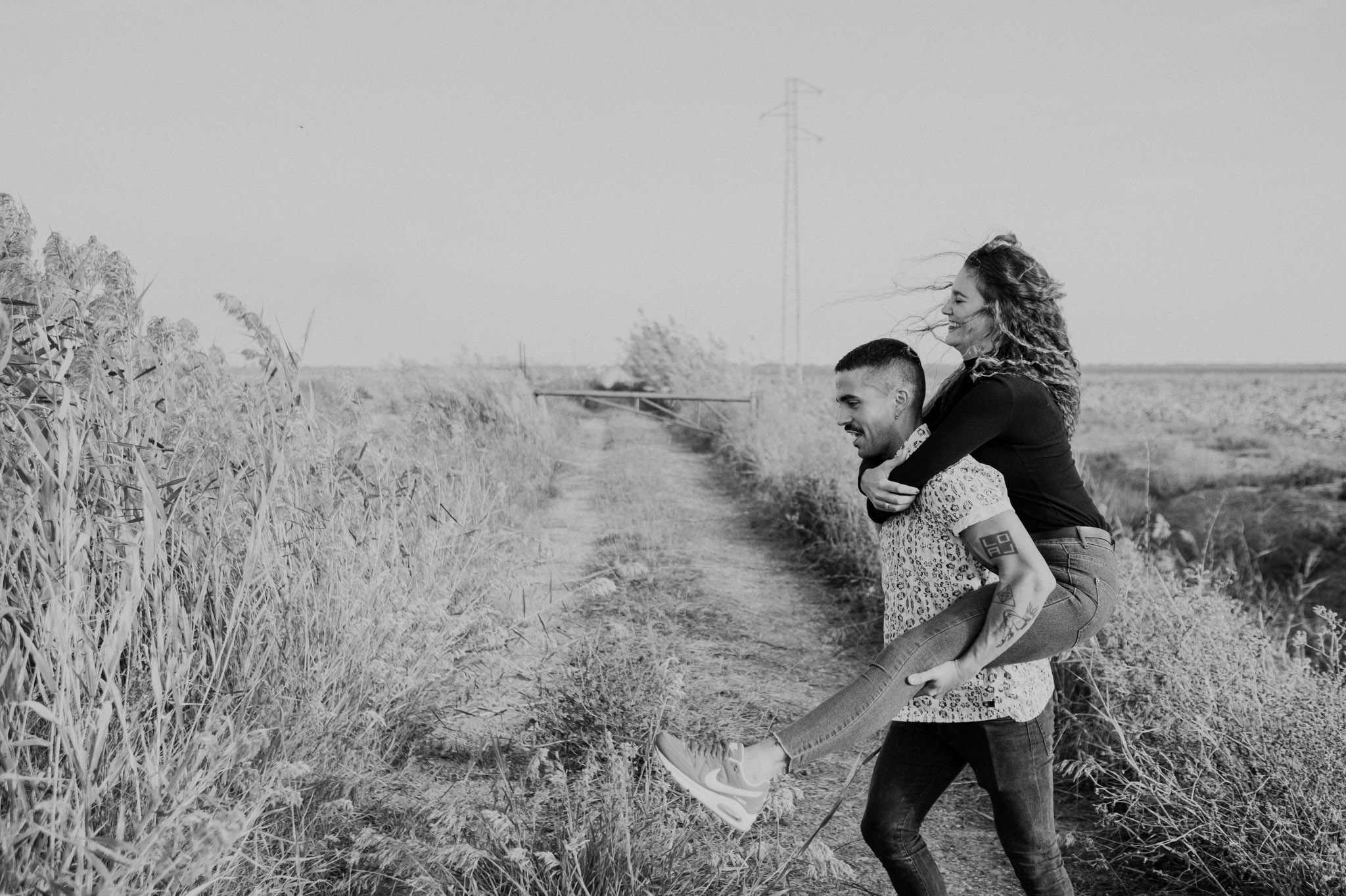 Diego&Lola_DFW_Wedding_Photography_05.jpg