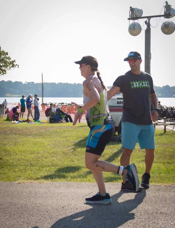 Coach Ryan encouraging iTRI365 athlete Robin Salars