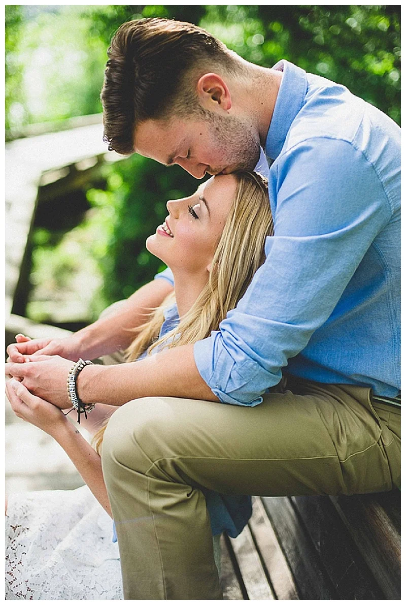 Vancouver Engagement Shoot | Edward Lai Photography | Joy Wed blog http://joy-wed.com