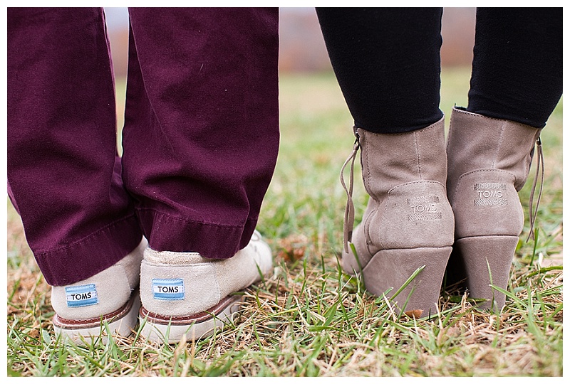 Thanksgiving Engagement Shoot | Claire Diana Photography | Joy Wed blog http://joy-wed.com