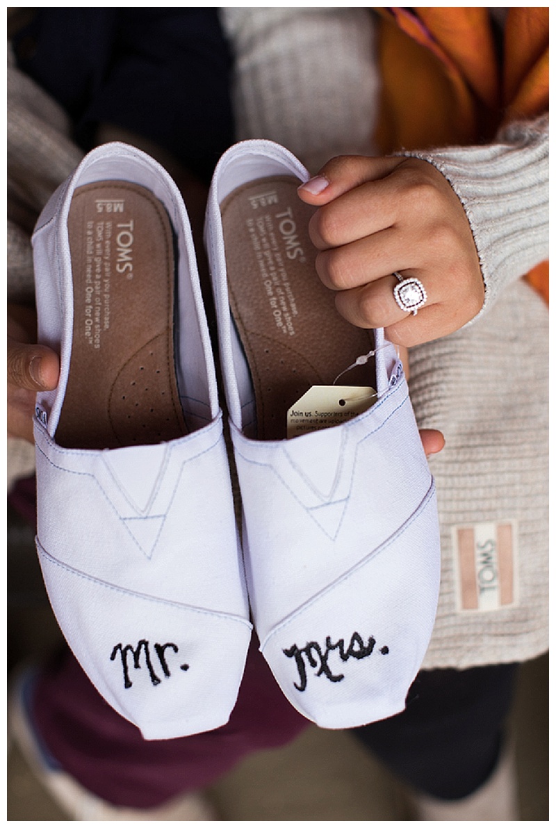 Thanksgiving Engagement Shoot | Claire Diana Photography | Joy Wed blog http://joy-wed.com