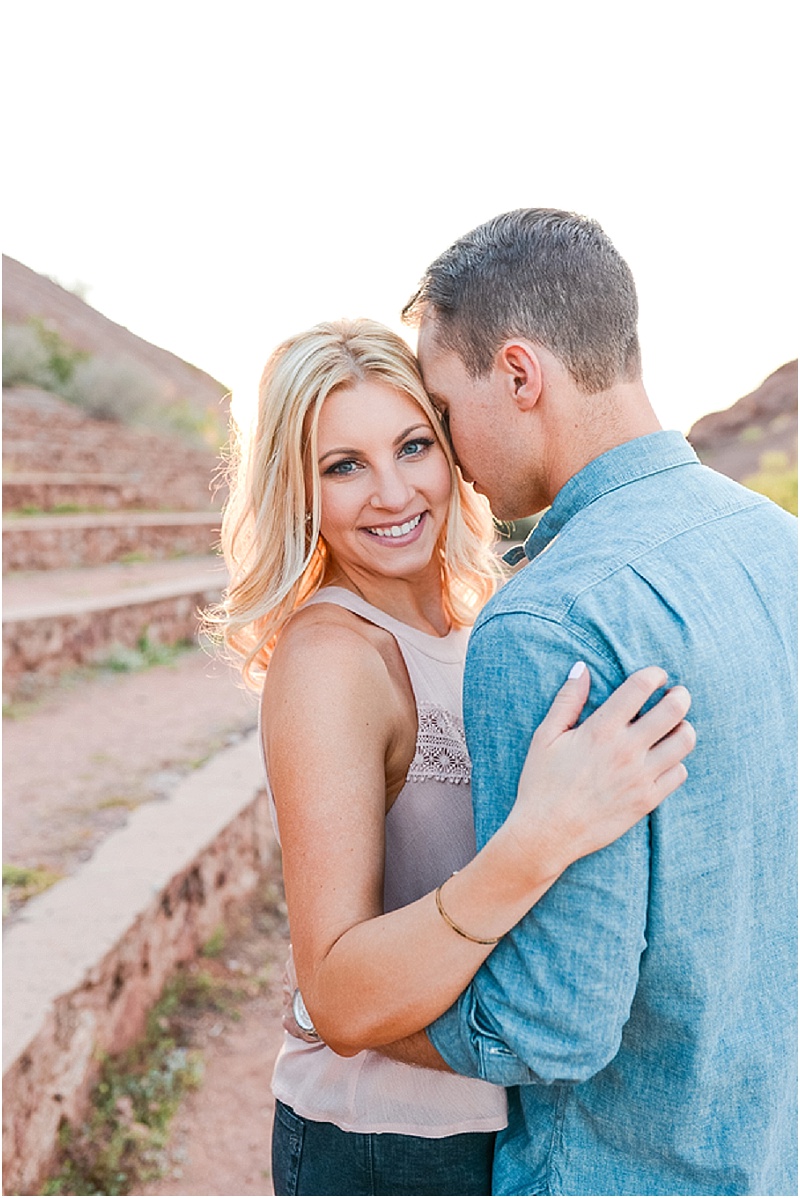 Desert Engagement Session | Leslie D Photography | Joy Wed blog http://www.joy-wed.com