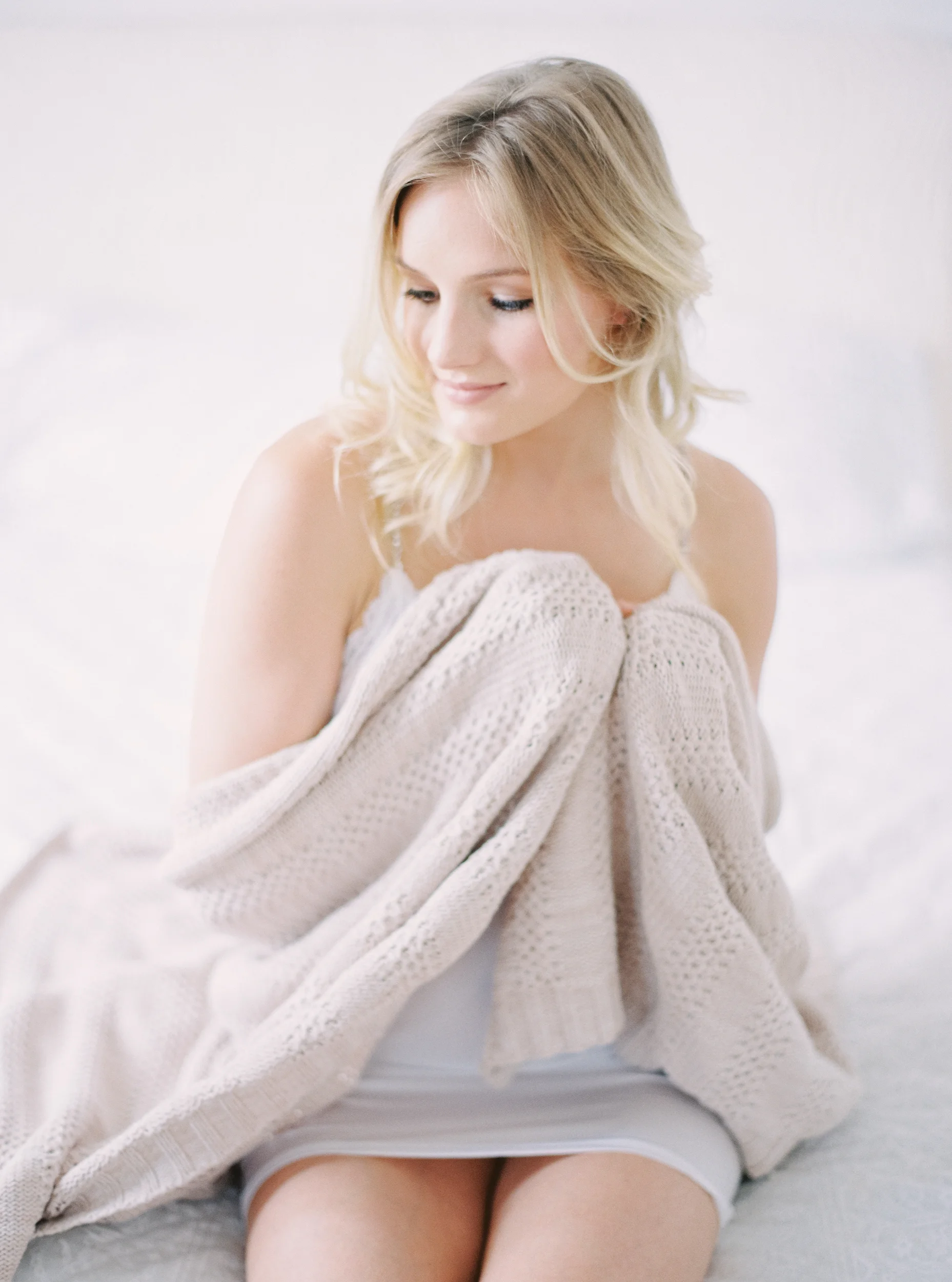 Bridal Boudoir | Milton Photography | Joy Wed blog | http://www.joy-wed.com