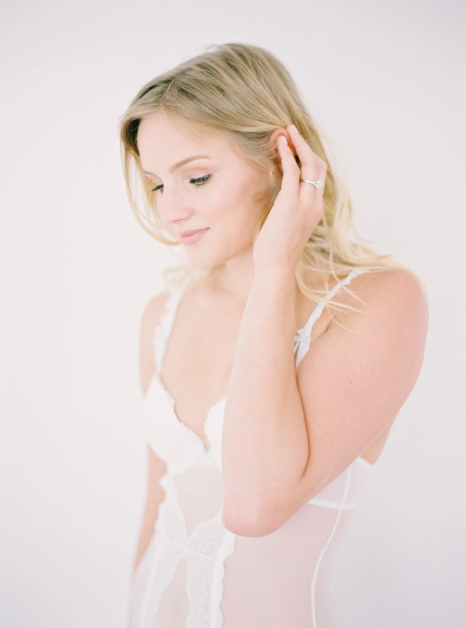 Bridal Boudoir | Milton Photography | Joy Wed blog | http://www.joy-wed.com