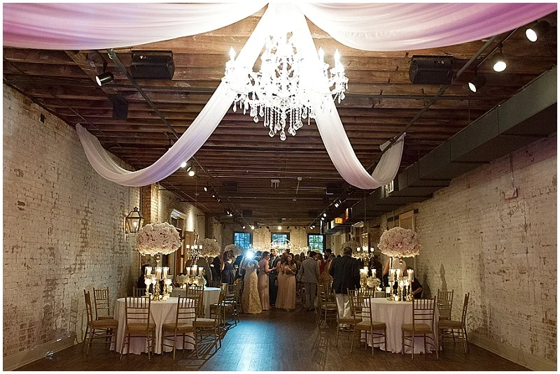 New Orleans Wedding | Catherine Guidry Photography | Joy Wed blog http://www.joy-wed.com
