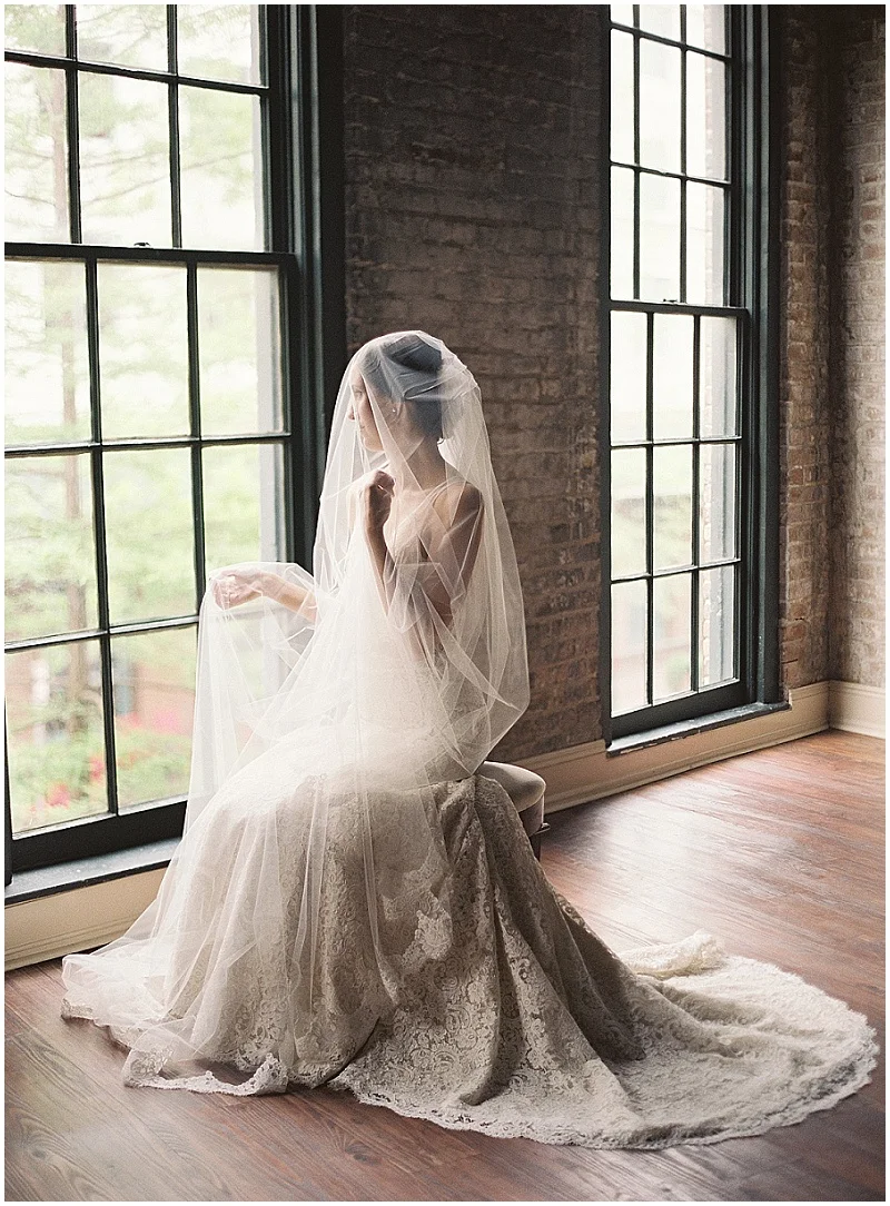 New Orleans Wedding | Catherine Guidry Photography | Joy Wed blog http://www.joy-wed.com
