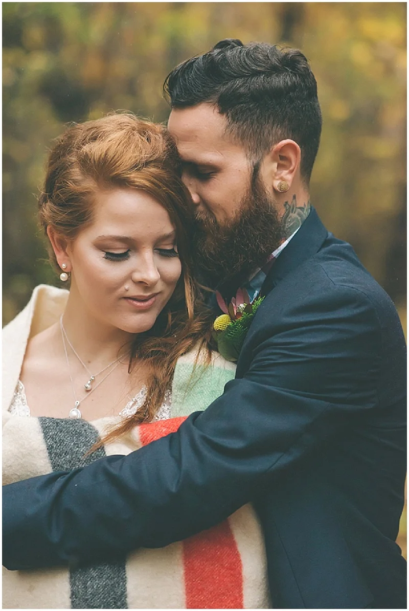Hudson's Bay Wedding Inspiration | NovaMarkina Photography | Joy Wed blog http://www.joy-wed.com