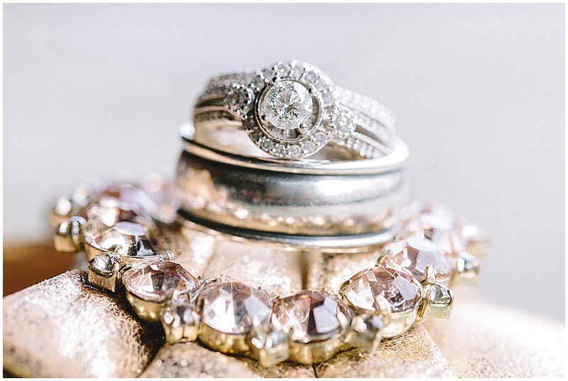 Tennessee Winter Wedding | JoPhoto | Joy Wed blog http://joy-wed.com