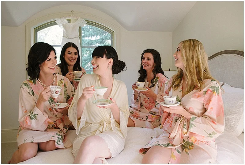 Backyard Wedding | Gingersnap Photography | Joy Wed blog http://www.joy-wed.com