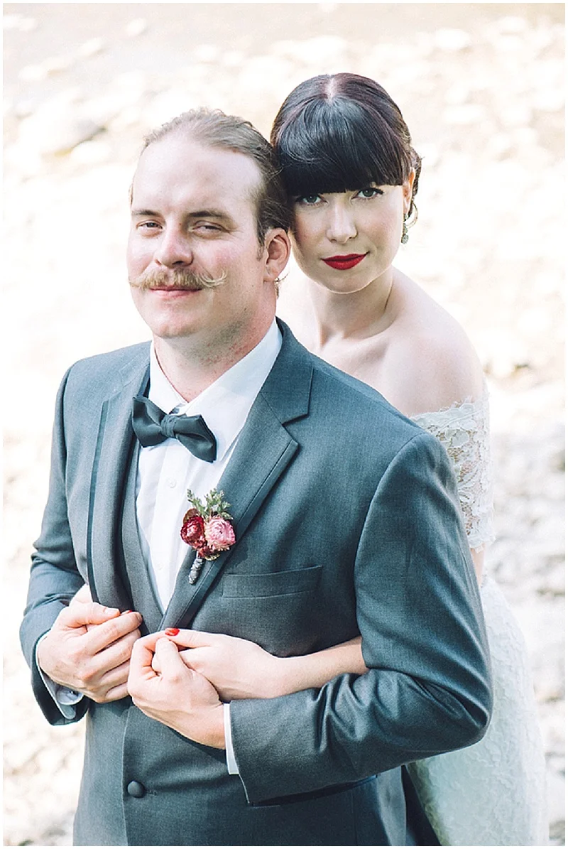 Backyard Wedding | Gingersnap Photography | Joy Wed blog http://www.joy-wed.com