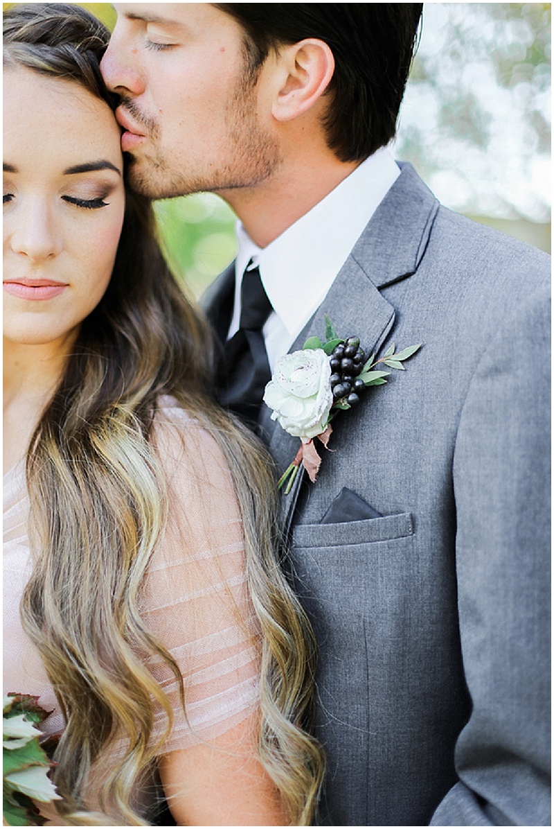 Botanicl Garden Wedding | Jennifer Munoz | Joy Wed blog http://www.joy-wed.com
