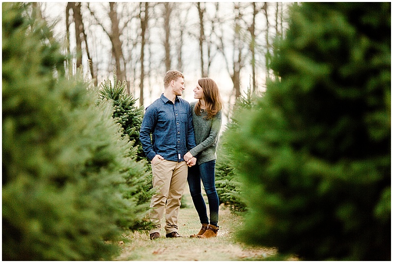 Ohio Engagement Session | Mann & Wife Photography | Joy Wed blog http://www.joy-wed.com