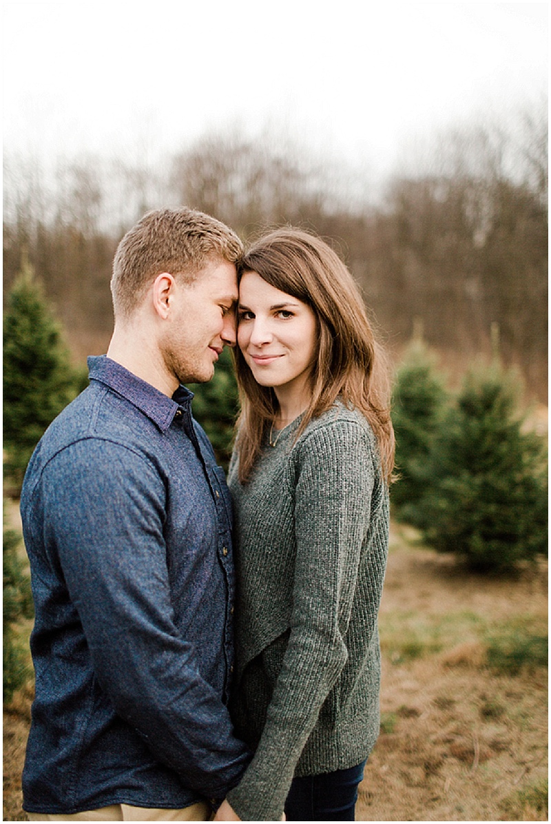 Ohio Engagement Session | Mann & Wife Photography | Joy Wed blog http://www.joy-wed.com