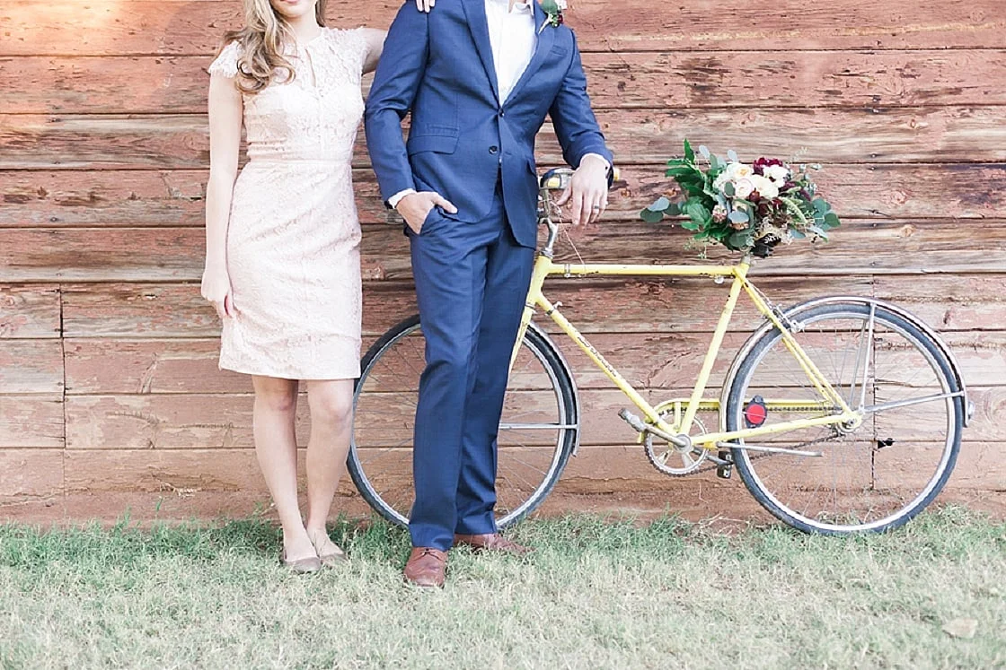 Rustic Wedding Inspiration | Lauren Buman Photography | Joy Wed | http://www.joy-wed.com