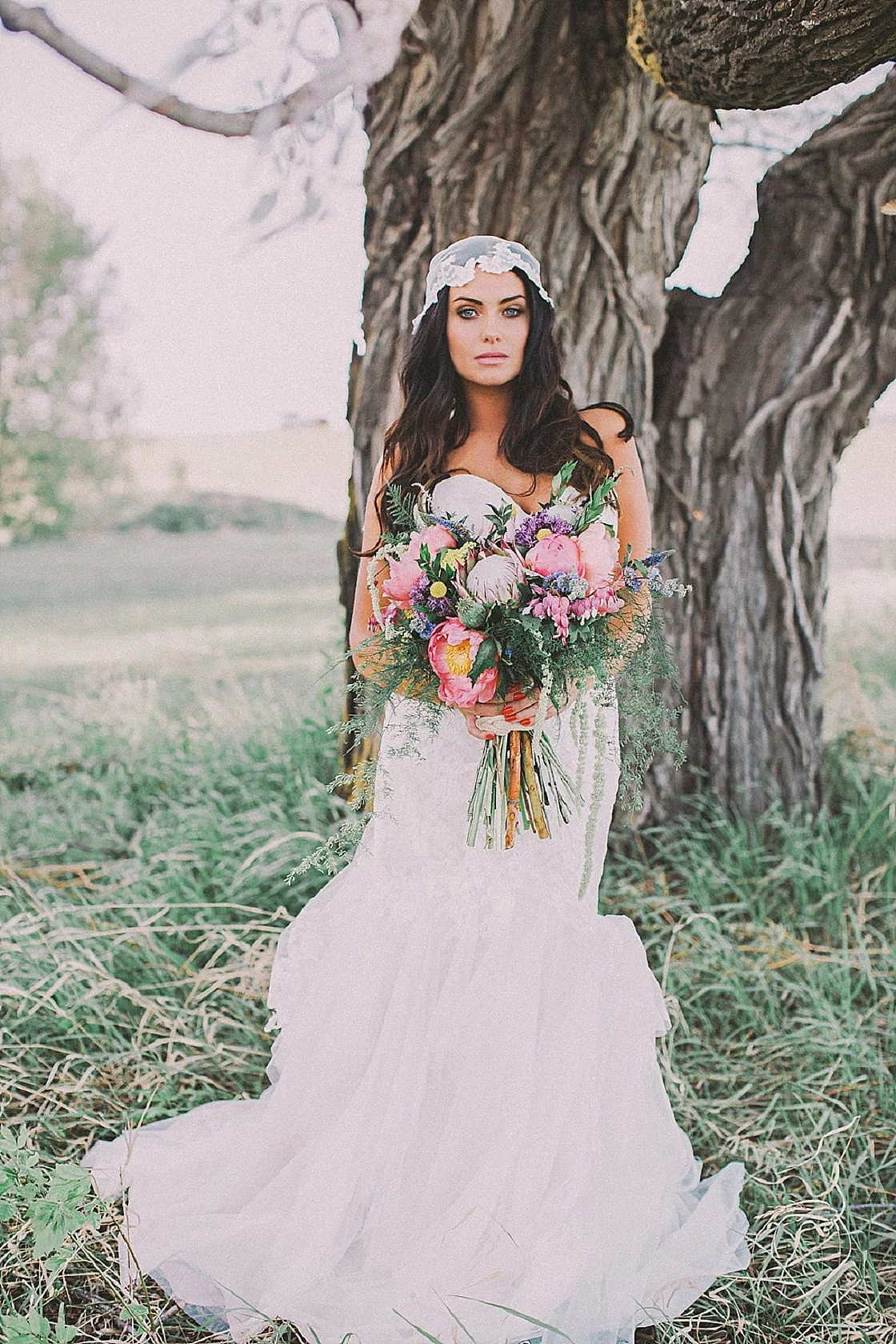 Bohemian Wedding Inspiration | Sharon Litchfield | Joy Wed blog | http://www.joy-wed.com