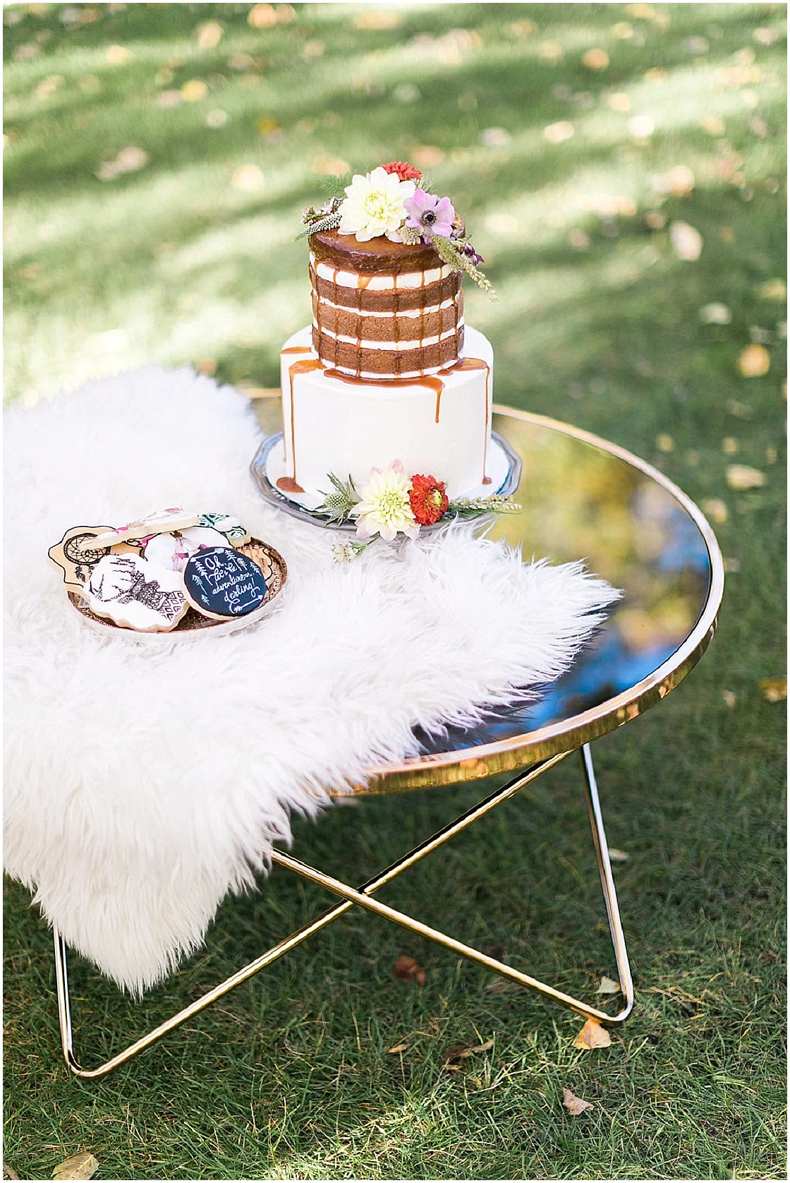 Aztec Wedding Inspiration | Genevieve Renee Photographie | J'Adore Decor | Joy Wed blog | http://www.joy-wed.com