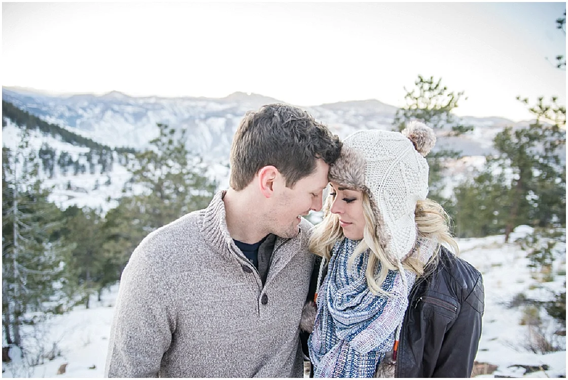 Colorado Engagement Session | Danna Frost Photography | Joy Wed blog | http://www.joy-wed.com