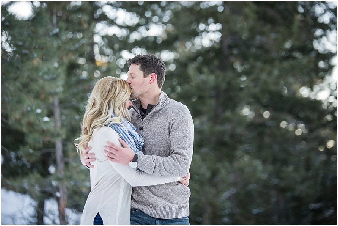 Colorado Engagement Session | Danna Frost Photography | Joy Wed blog | http://www.joy-wed.com