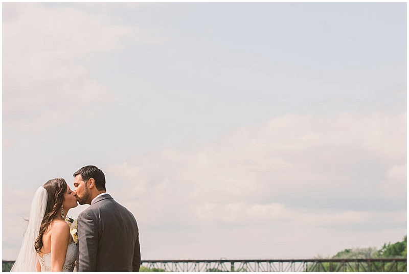 Cambridge Mill Wedding | NovaMarkina Photography | Joy Wed | www.joy-wed.com