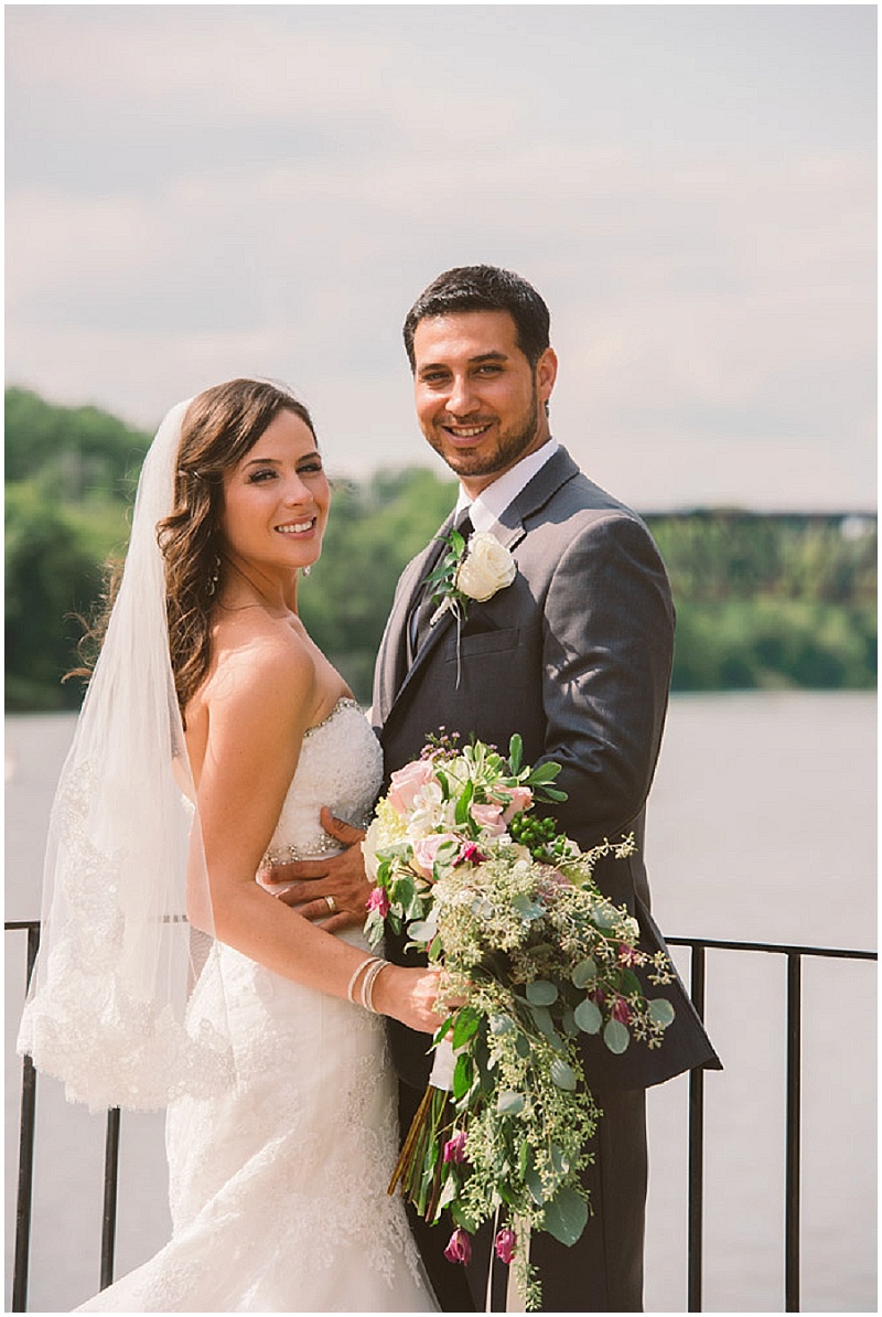 Cambridge Mill Wedding | NovaMarkina Photography | Joy Wed | www.joy-wed.com